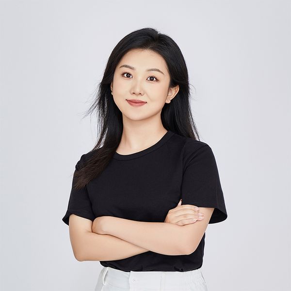 Yage Meng (Questrom’16, CAS’16), Director of Business Development, ShangFeng Technology